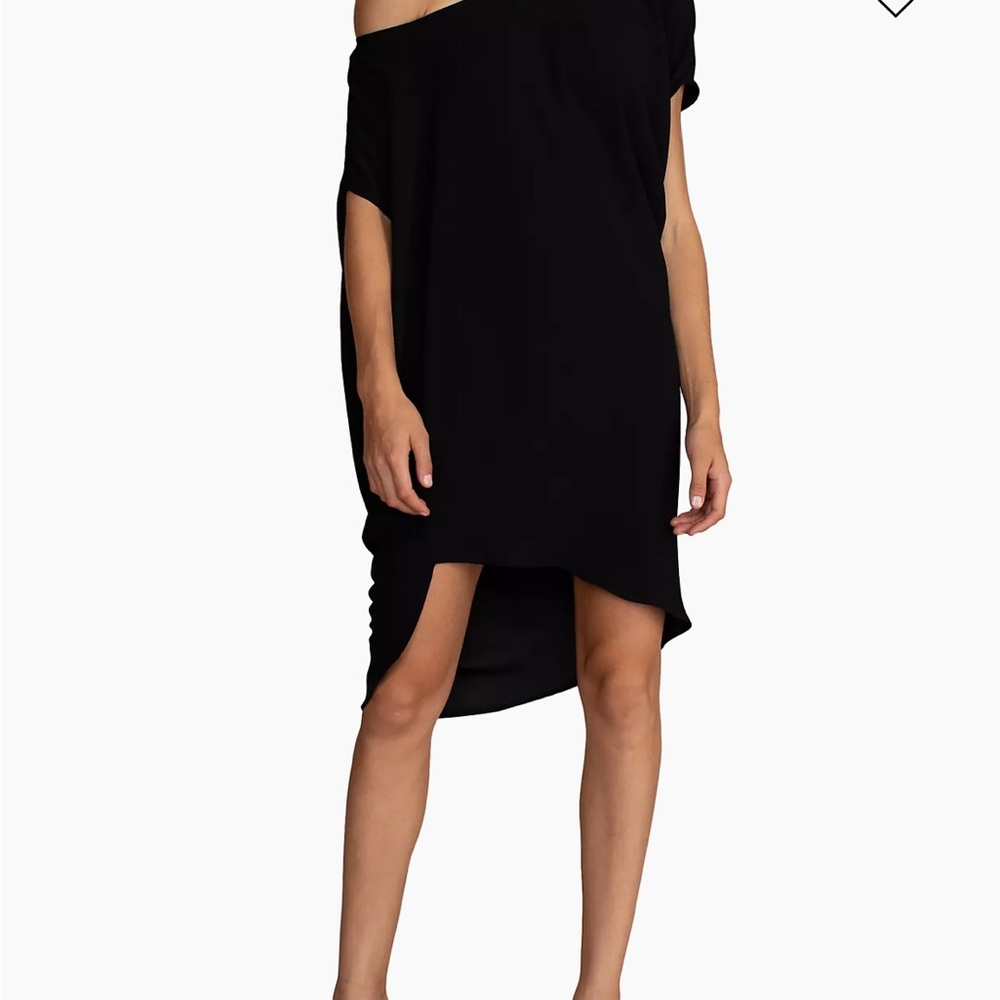 NWOT! Trina Turk Radiant one shoulder dress size small